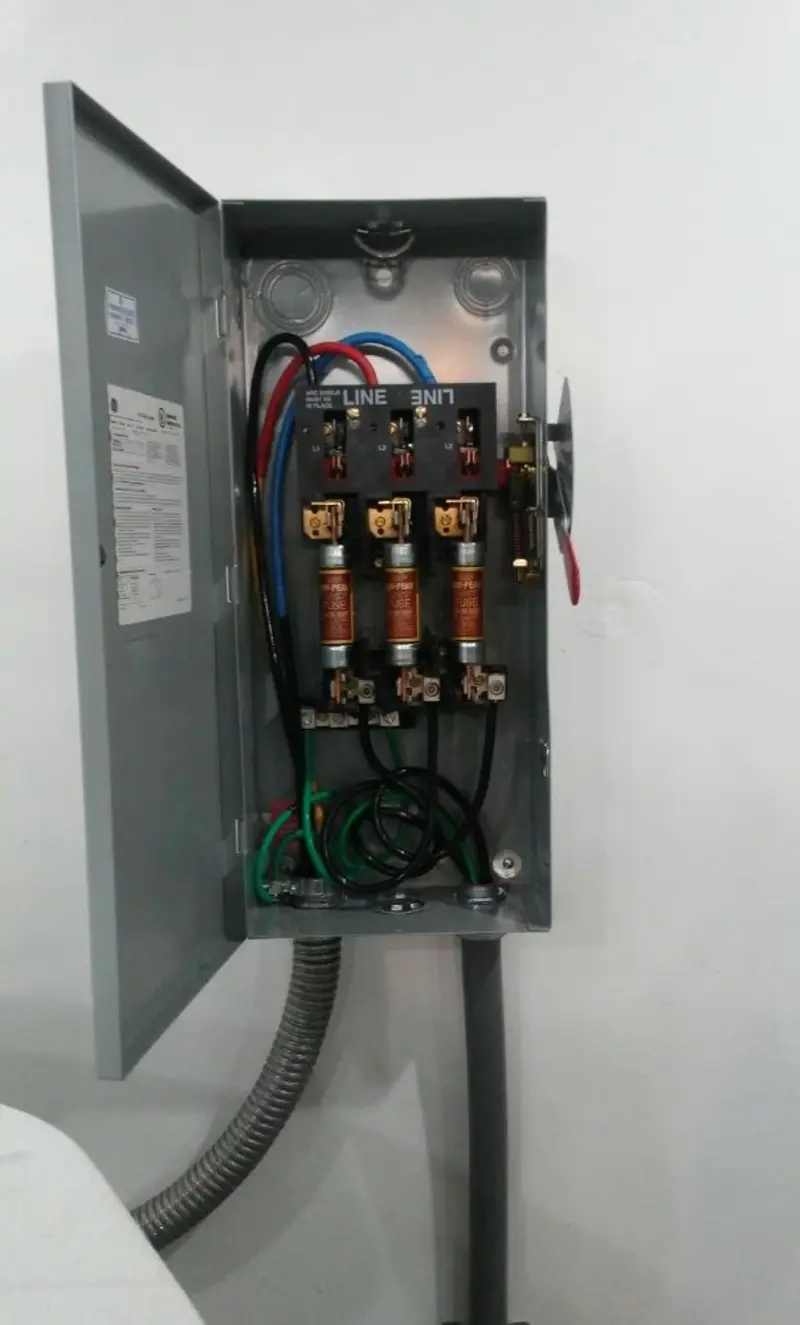 Three-phase disconnect switch installed for Electrical Wiring & Rewiring in Nashua